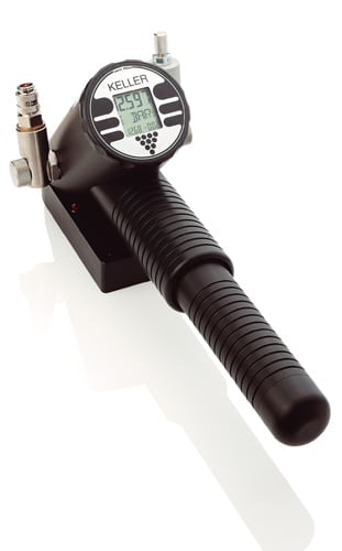 CURRENT / VOLTAGE CALIBRATORS