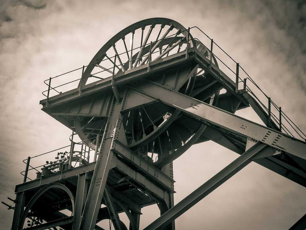 Monitoring the condition of infrastructure and equipment